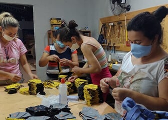 Temasek supported a community-led mask sewing initiative to protect the underprivileged in Tianguá.